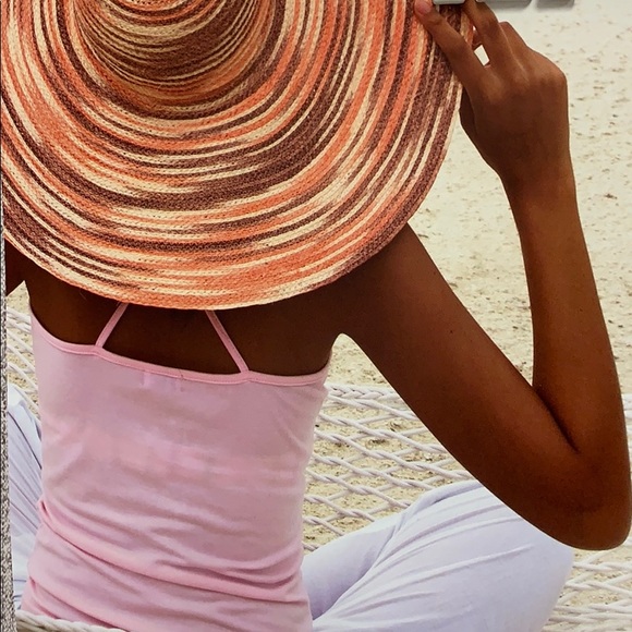 Meet your Posher, Annette - Picture 1 of 1